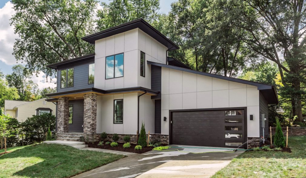 James Hardie Board and Batten in Cobble Stone Siding Company in Idaho - Best Siding Contractors in the area. James Hardie, Cedar, Vinyl siding